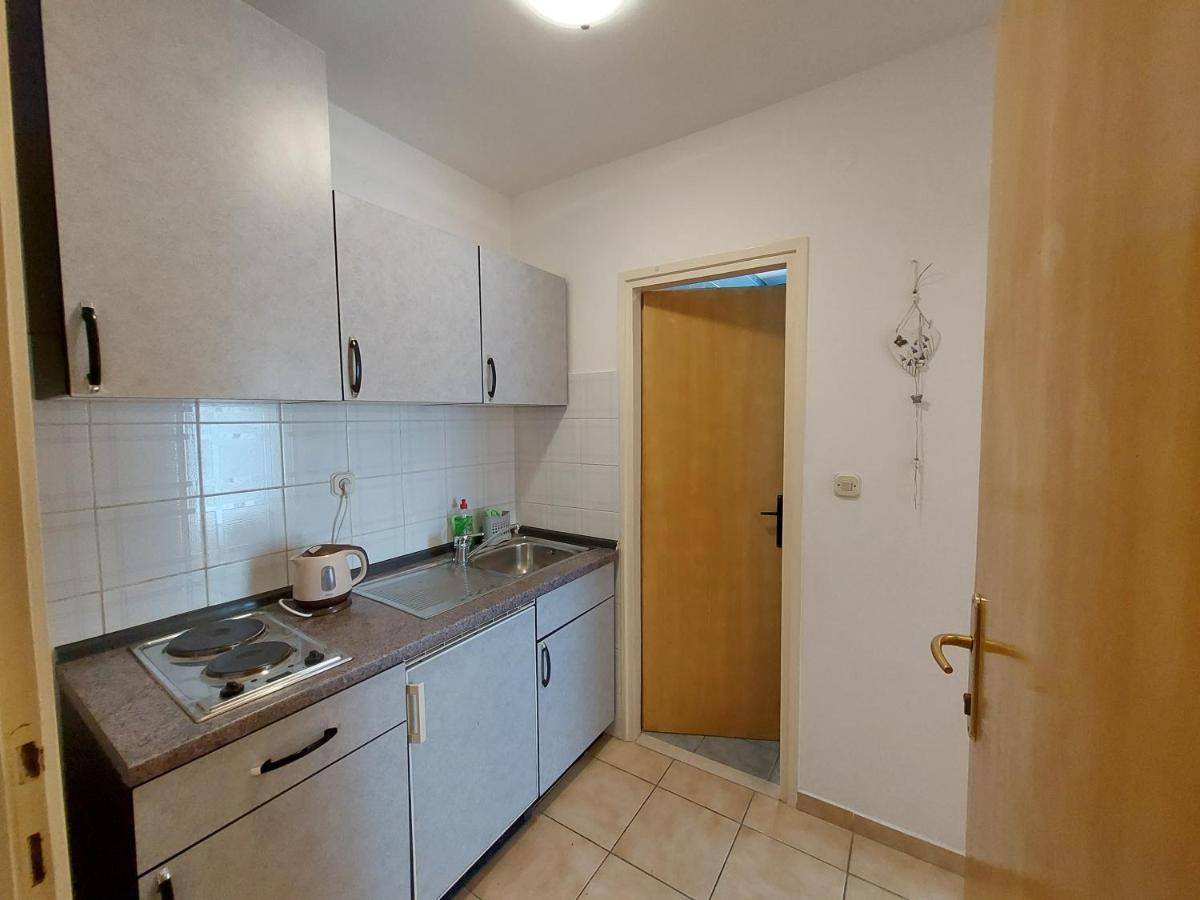Apartmani Rahela Vodice Luaran gambar