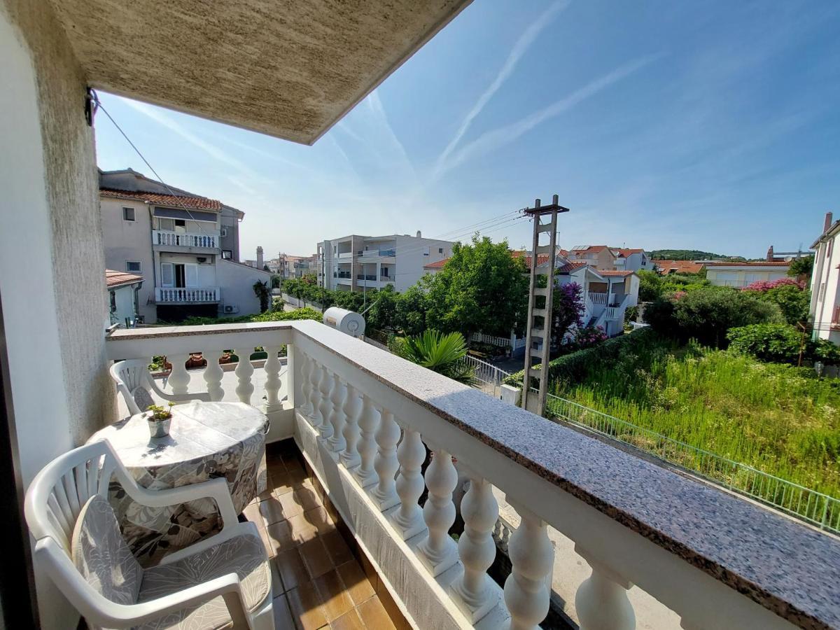 Apartmani Rahela Vodice Luaran gambar