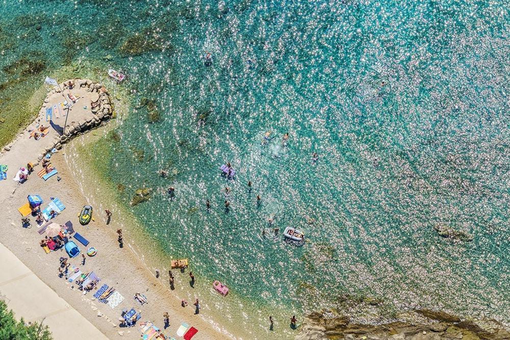Apartmani Rahela Vodice Luaran gambar