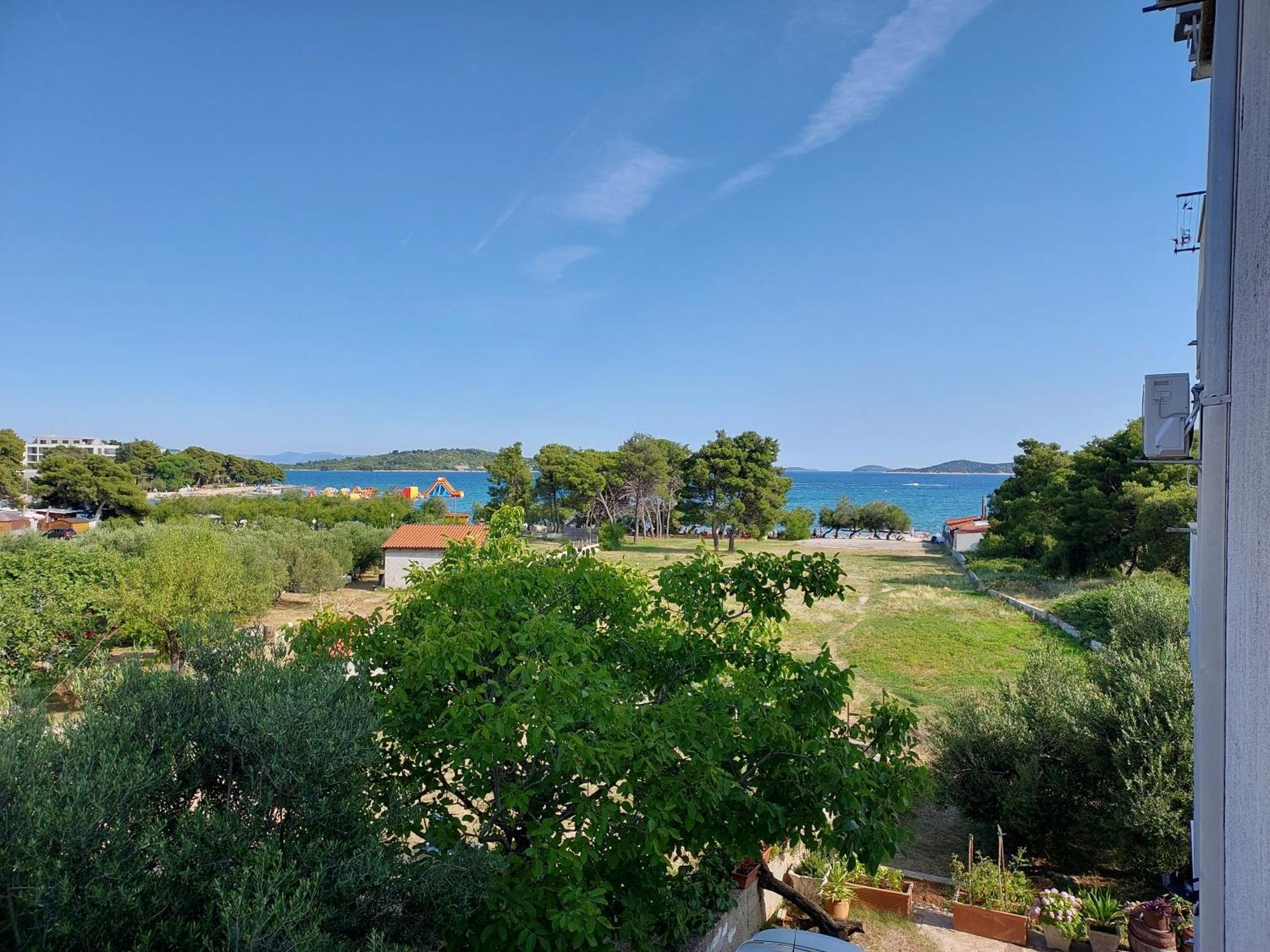 Apartmani Rahela Vodice Luaran gambar